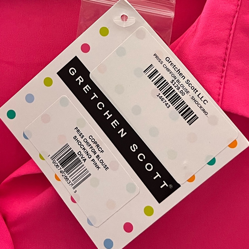Gretchen Scott: Press Chiffon Blouse. Shocking Pink. Size: Diva (XXXL). - Picture 4 of 4